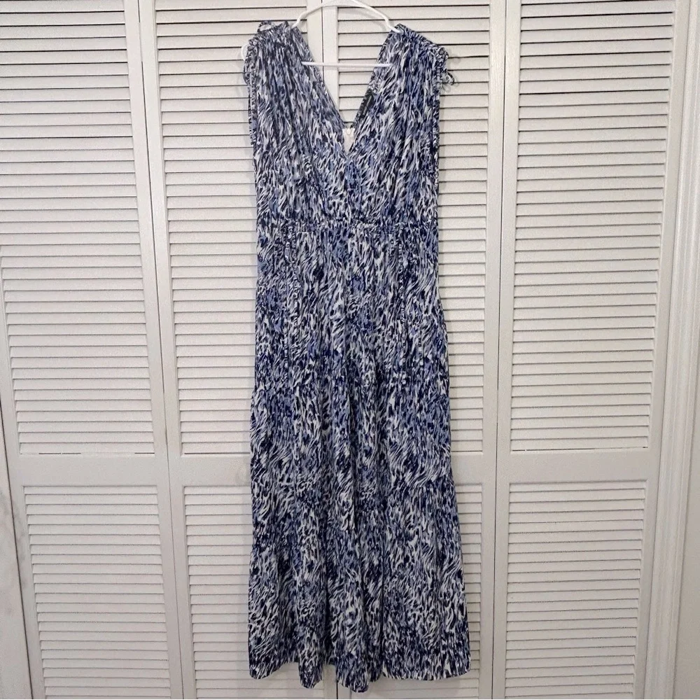 NWT Maggy London Ladies Size 14 Sleeveless Tiered Maxi Dress